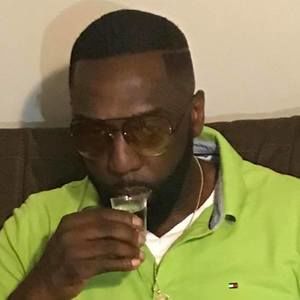 Meet your Posher, Malcolm